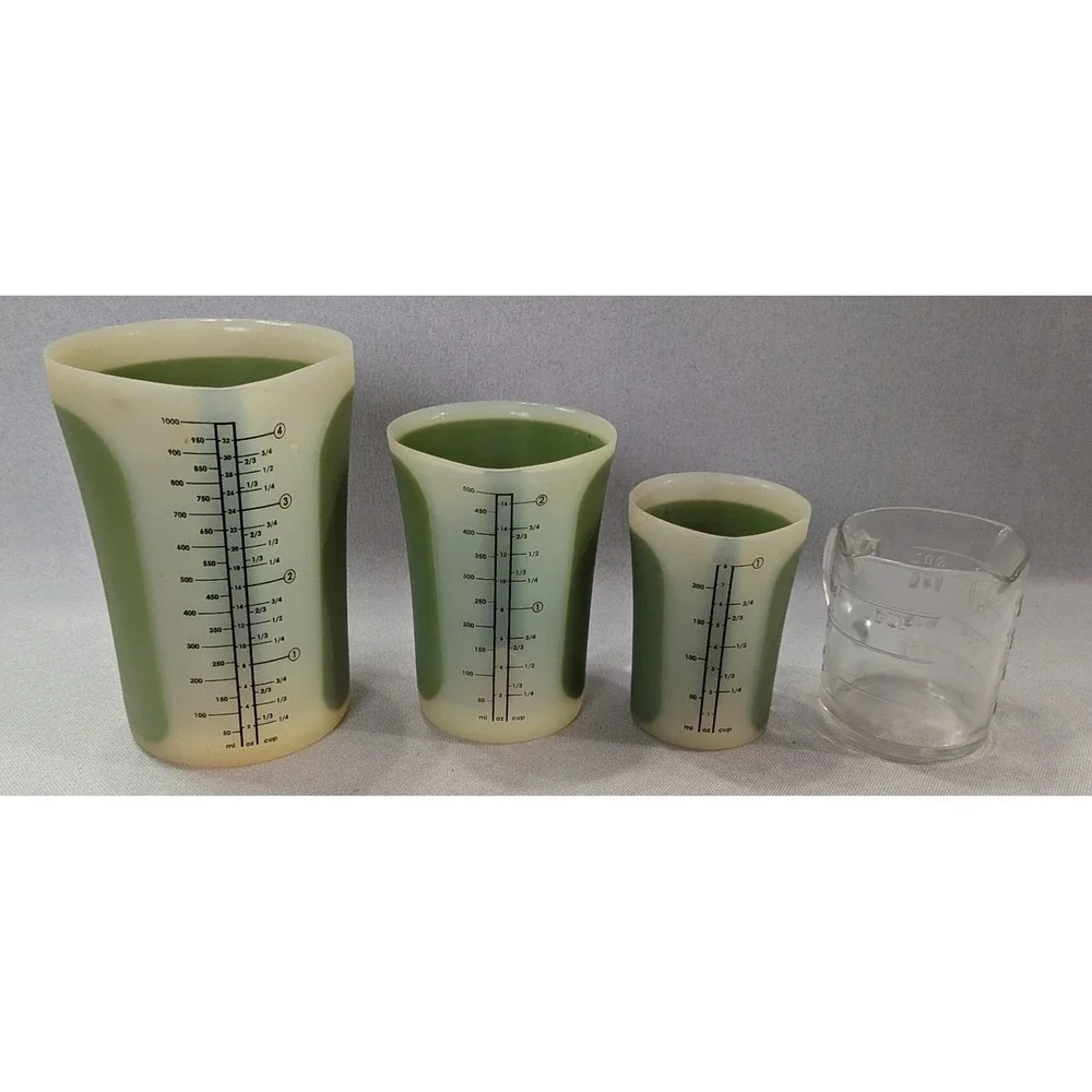iSi Silicone Measuring Cup Set 4pc Sage Green & Glass 1 Cup Good Flexible Pour